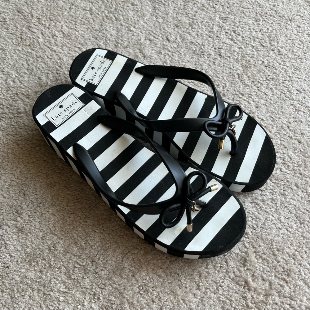 Kate Spade Platform Flip Flops 10